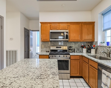 71 W Indian Sage Circle - Photo Thumbnail 15