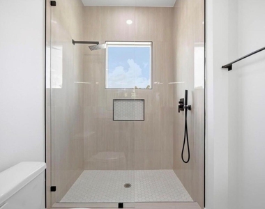 9106 Coffee Street - Photo Thumbnail 17