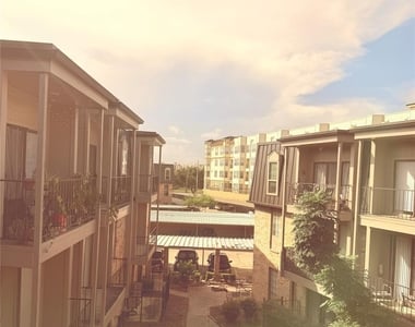 2475 Underwood Street - Photo Thumbnail 1