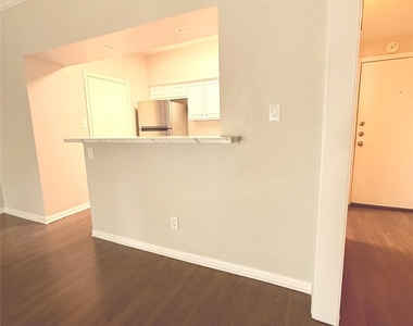 2475 Underwood Street - Photo Thumbnail 17