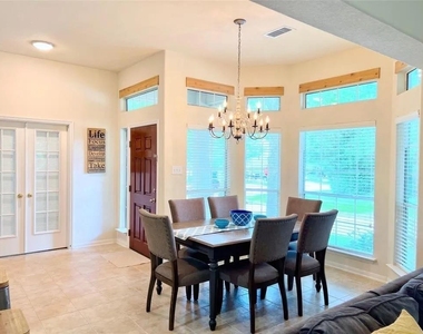 24 W Greenhill Terrace Place - Photo Thumbnail 2