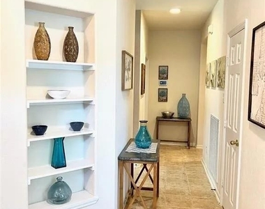 24 W Greenhill Terrace Place - Photo Thumbnail 7