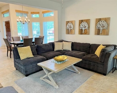 24 W Greenhill Terrace Place - Photo Thumbnail 4