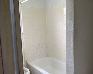 12522 Corning Drive - Photo Thumbnail 7