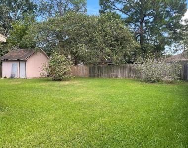 12522 Corning Drive - Photo Thumbnail 5