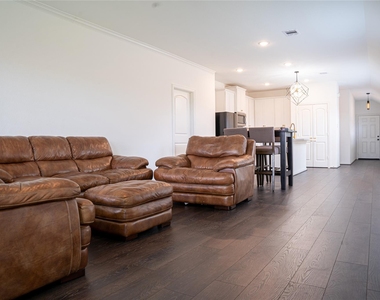 12619 Gallowhill Drive - Photo Thumbnail 2