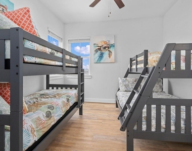 26930 Estuary Drive - Photo Thumbnail 18