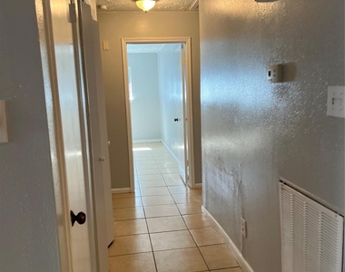 12827 Hill Branch Drive - Photo Thumbnail 9