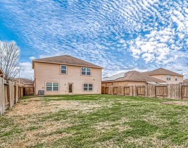 20630 Stout Drive - Photo Thumbnail 41
