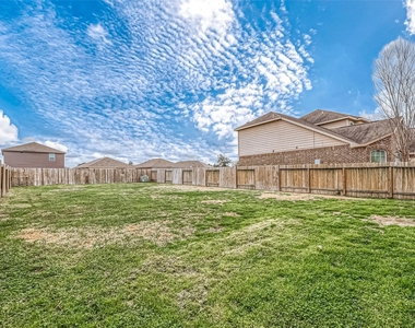 20630 Stout Drive - Photo Thumbnail 42