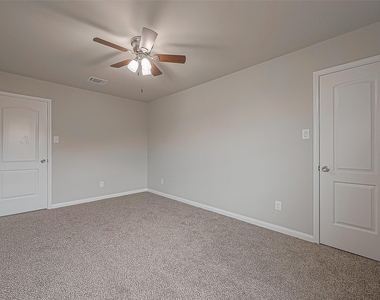20630 Stout Drive - Photo Thumbnail 28