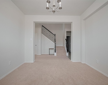 8211 Red Shiner Way - Photo Thumbnail 4