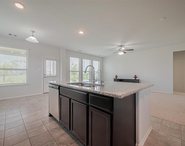 8211 Red Shiner Way - Photo Thumbnail 13