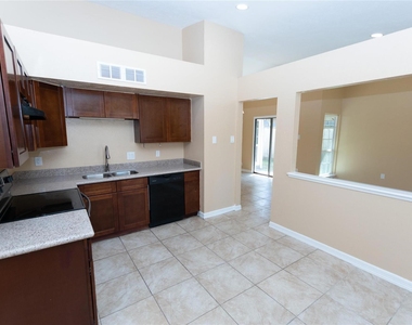 5610 Wallis Trail Court - Photo Thumbnail 5