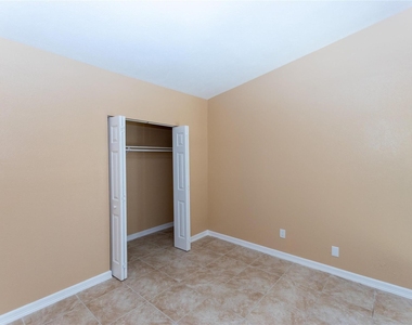 5610 Wallis Trail Court - Photo Thumbnail 7