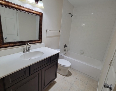 5208 Arboles Drive - Photo Thumbnail 6