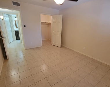 5208 Arboles Drive - Photo Thumbnail 12