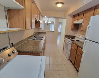 5208 Arboles Drive - Photo Thumbnail 9