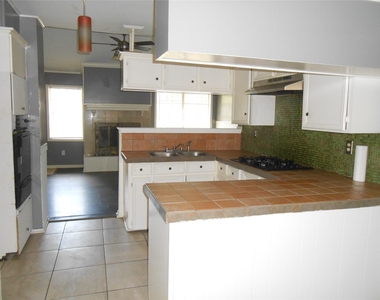 14503 Alrover Street - Photo Thumbnail 5