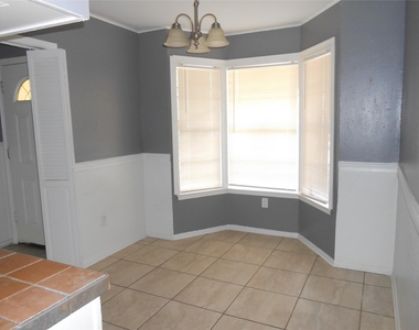 14503 Alrover Street - Photo Thumbnail 7