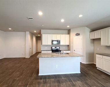 4406 Follina Trail - Photo Thumbnail 11