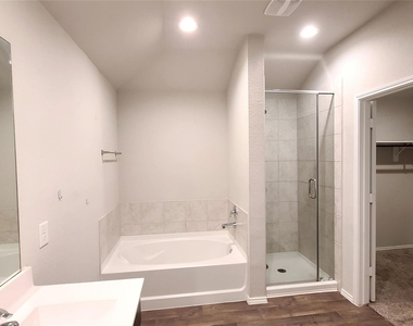 4406 Follina Trail - Photo Thumbnail 24