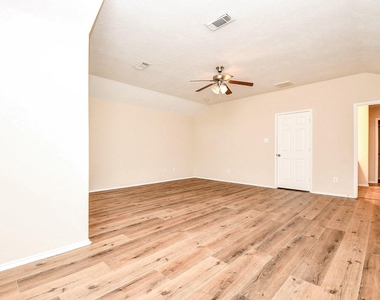 6171 Yorktown Meadow Lane - Photo Thumbnail 20