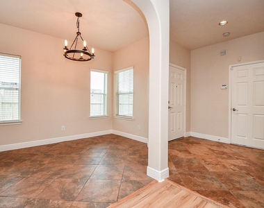 6171 Yorktown Meadow Lane - Photo Thumbnail 16