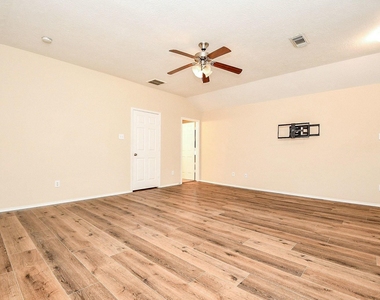 6171 Yorktown Meadow Lane - Photo Thumbnail 21