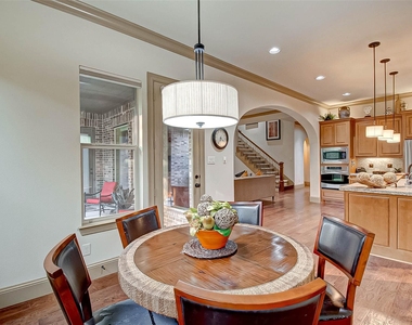 7 Shearling Court - Photo Thumbnail 20