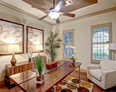 7 Shearling Court - Photo Thumbnail 5