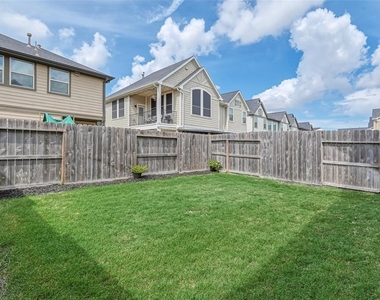 5542 Sallow Bay Lane - Photo Thumbnail 3