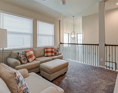 5542 Sallow Bay Lane - Photo Thumbnail 10