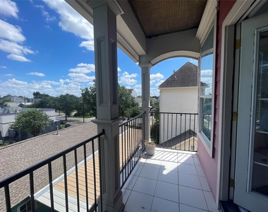 219 W 27th Street - Photo Thumbnail 38