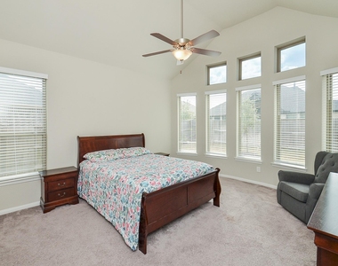 3035 Dragonlet Lane - Photo Thumbnail 19
