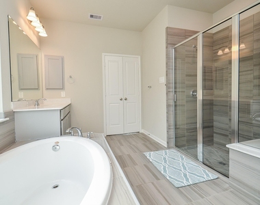 3035 Dragonlet Lane - Photo Thumbnail 13