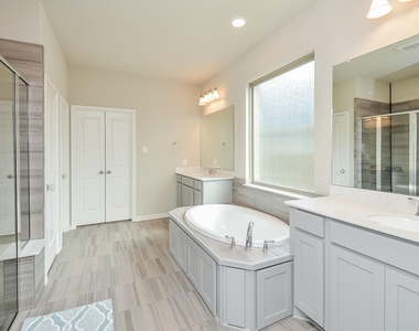 3035 Dragonlet Lane - Photo Thumbnail 16