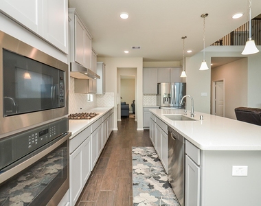 3035 Dragonlet Lane - Photo Thumbnail 23