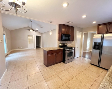 10014 Cedardale Drive - Photo Thumbnail 10