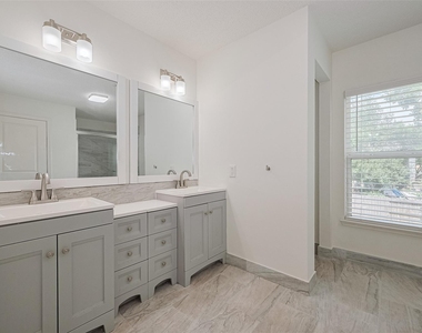 3131 Double Lake Drive - Photo Thumbnail 35