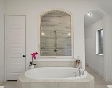 2126 Partridgeberry Lane - Photo Thumbnail 12