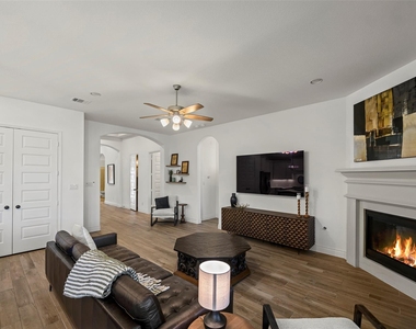 2126 Partridgeberry Lane - Photo Thumbnail 5