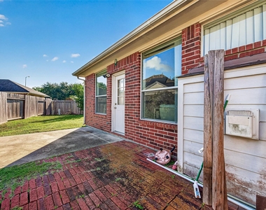 14806 Fletcher Bridge Court - Photo Thumbnail 41