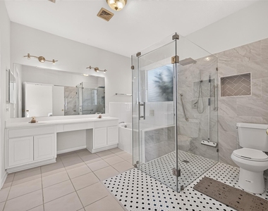 14806 Fletcher Bridge Court - Photo Thumbnail 33