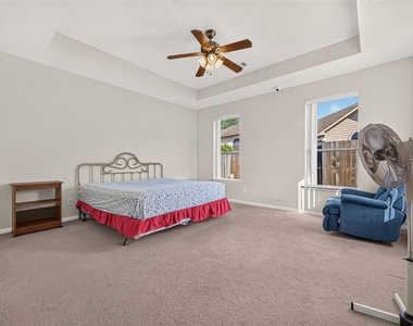 14806 Fletcher Bridge Court - Photo Thumbnail 30