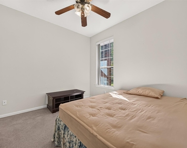 14806 Fletcher Bridge Court - Photo Thumbnail 24