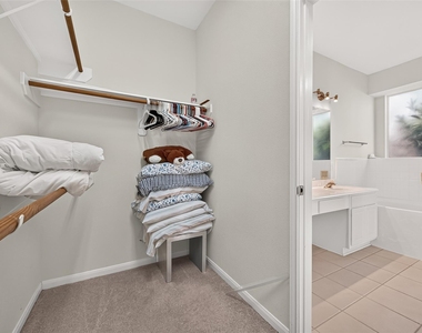 14806 Fletcher Bridge Court - Photo Thumbnail 37