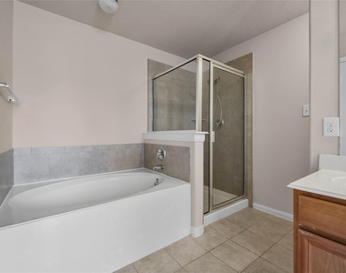 24511 Eagle Haven Drive - Photo Thumbnail 7