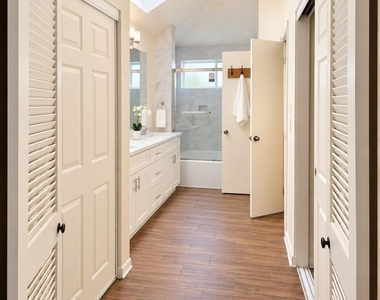 16802 Carbridge Drive - Photo Thumbnail 23
