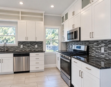 5237 Mulford Street - Photo Thumbnail 5